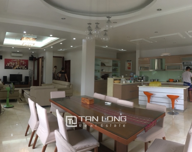 A 5-storey house for rent on Nguyen Hoang Ton - Peach Garden, Tu Liem district! 5