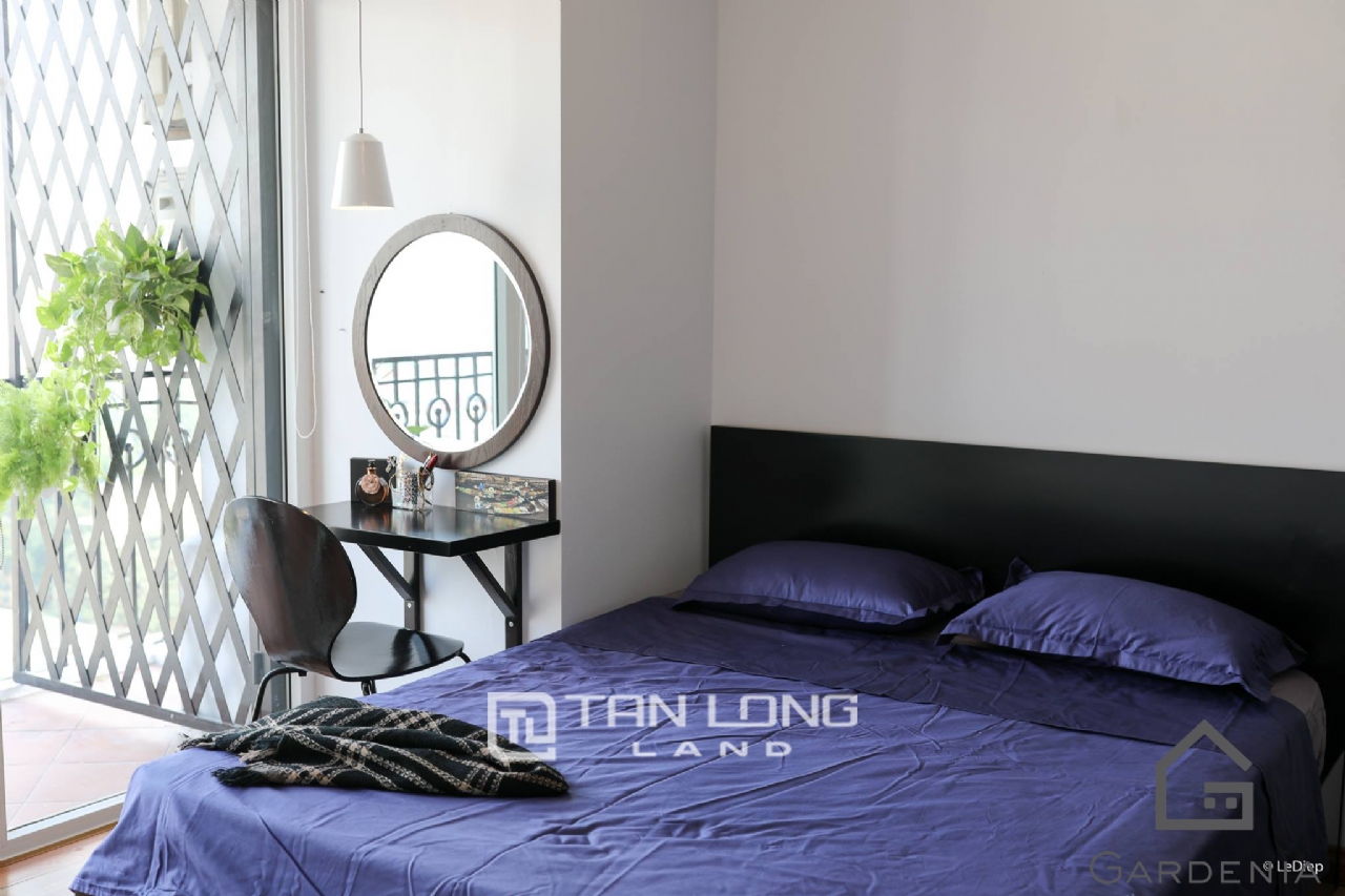 Affordable 2 bedroom apartment for rent on Doi Nhan street, Ba Dinh 2