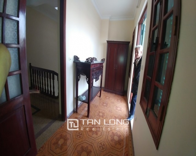Beautiful 4-storey house for rent in Tran Quy Cap street 4