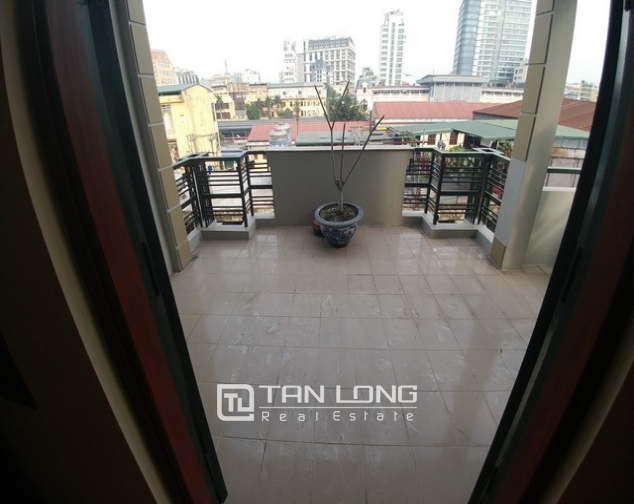 Beautiful 4-storey house for rent in Tran Quy Cap street 6
