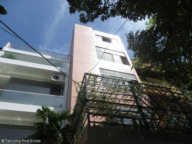 Big 5-storey house for rent in Khuat Duy Tien, Thanh Xuan, Hanoi 1