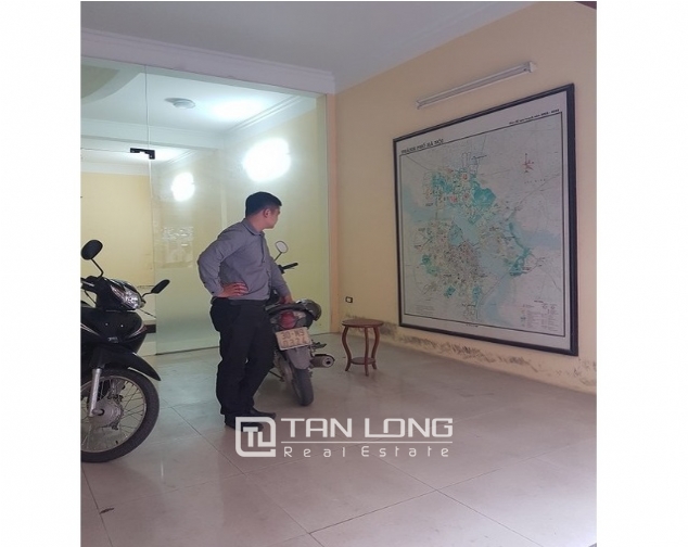 Bight house in Chelsea park, Trung Kinh, Cau Giay district, Hanoi for lease 2