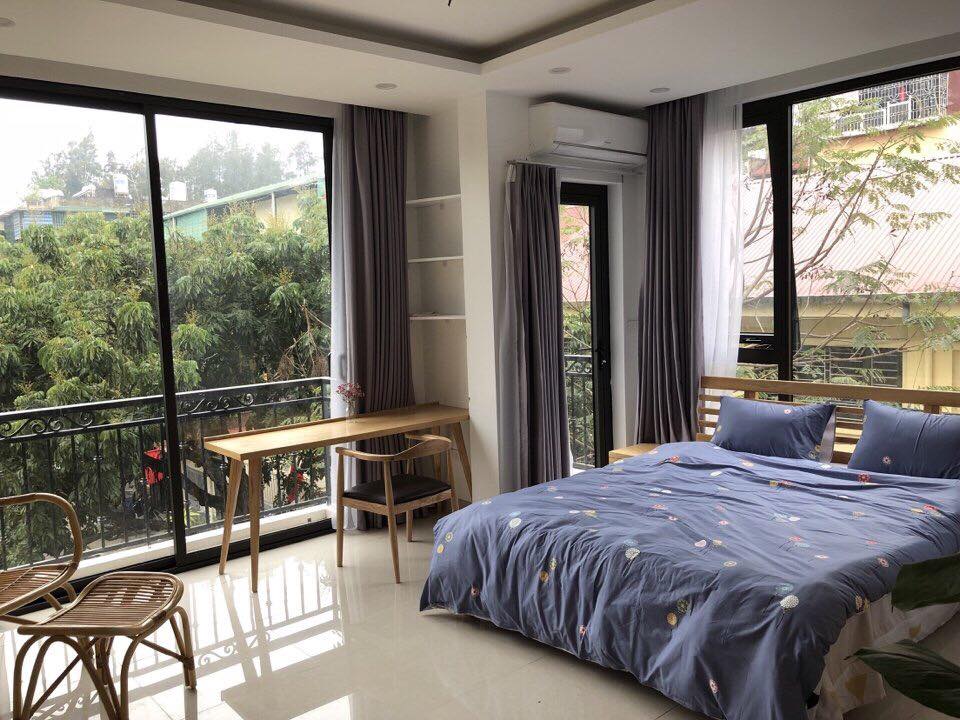 Bright Studio for rent on Hoang Quoc Viet