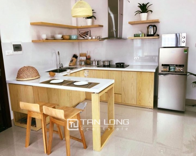 Bright Studio for rent on Hoang Quoc Viet 2