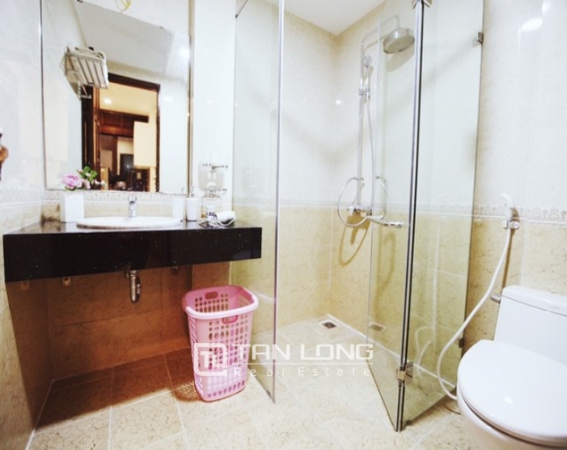 Charming 1 bedroom serviced apartment rental with street view in Ngo Quyen, Hoan Kiem 6