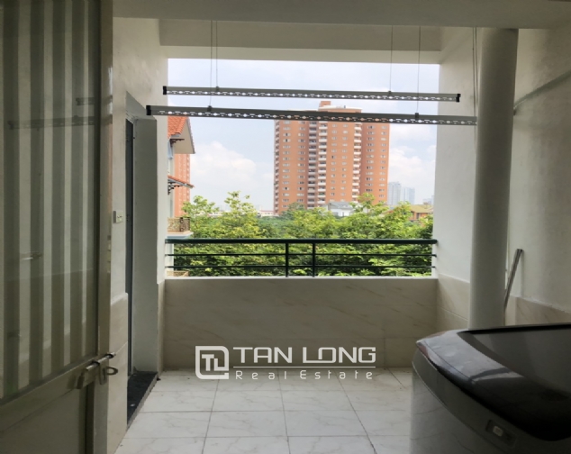 Cheap price apartment for rent in Hoang Quoc Viet street, Cau Giay district! 7