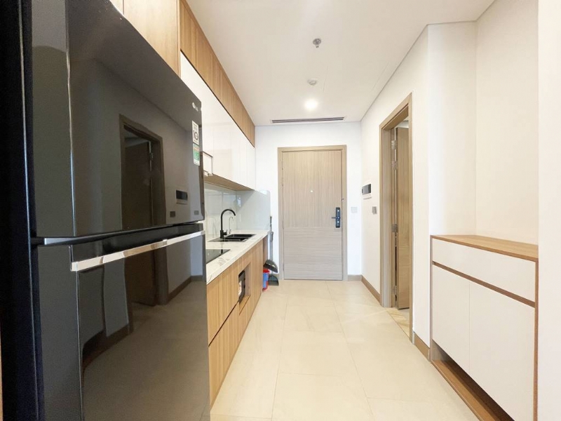 Contemporary Serviced Studio Apartment for Rent at Lancaster Luminaire 7