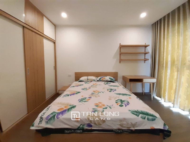 CORNER & SPACIOUS 3 bedroom apartment for rent in FLC Twin Tower, 265 Cau Giay street 9