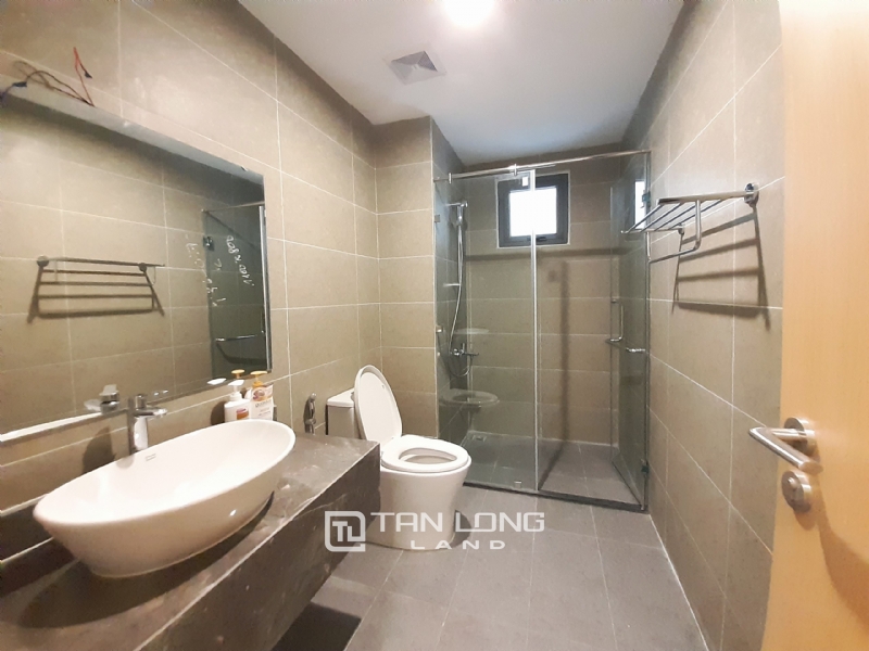 CORNER & SPACIOUS 3 bedroom apartment for rent in FLC Twin Tower, 265 Cau Giay street 15