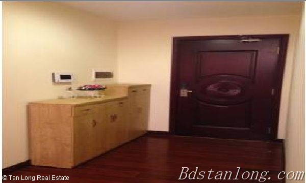 Fully furnished apartment for lease in Royal City, Thanh Xuan district 3