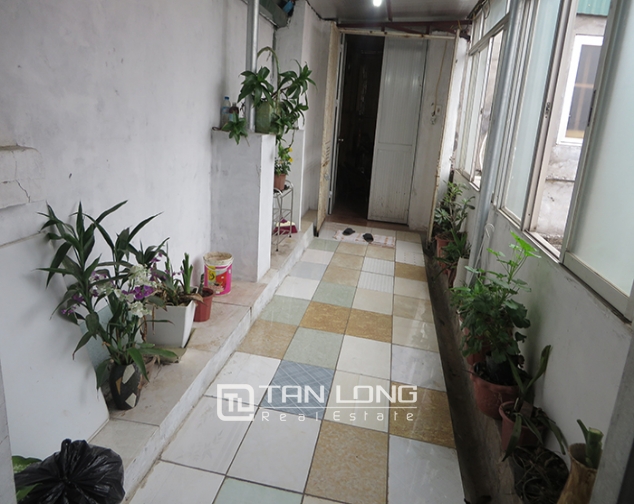 Fully furnished apartment for rent in Dinh Liet stress, Hoan Kiem district. 1