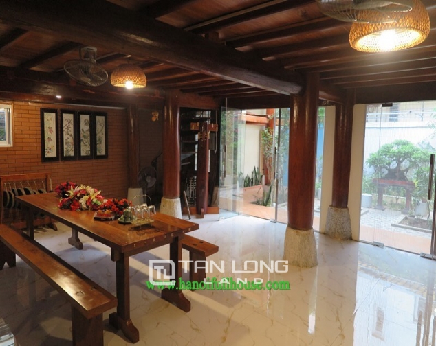 Garden house with 2 bedrooms for rent on Hoang Hoa Tham, Ba Dinh district 3