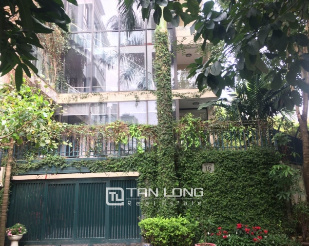 Gardening villa for rent in Nguyen Khanh Toan street, Cau Giay district! 1