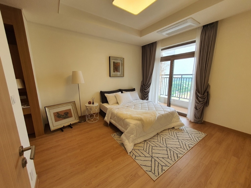 High-end apartment for rent in Starlake Tay Ho 7