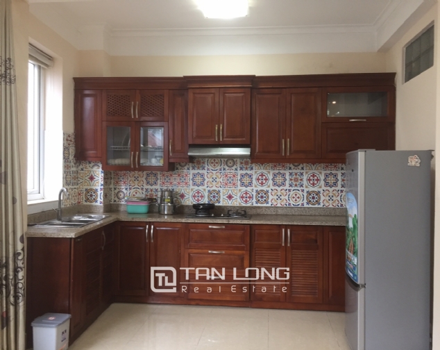 Large 2 bedroom apartment for rent in Lane 34, Au Co street 3