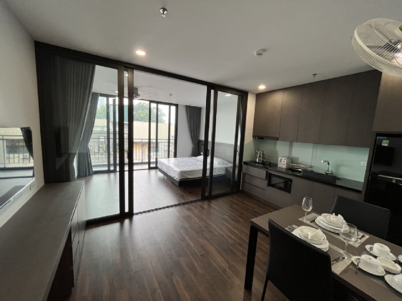 Luxurious 1bed - 1bath serviced apartment for rent in Doi Can, Ba Dinh, Hanoi 5