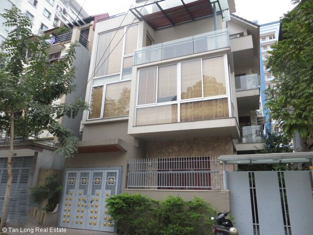Luxury fully furnished 5 bedroom villa to rent on Tran Binh street, My Dinh, Nam Tu Liem district, Hanoi 1