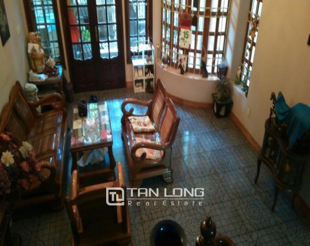 Modern 4 bedroom villa for rent in Cau Giay street, full of high-end furniture 8