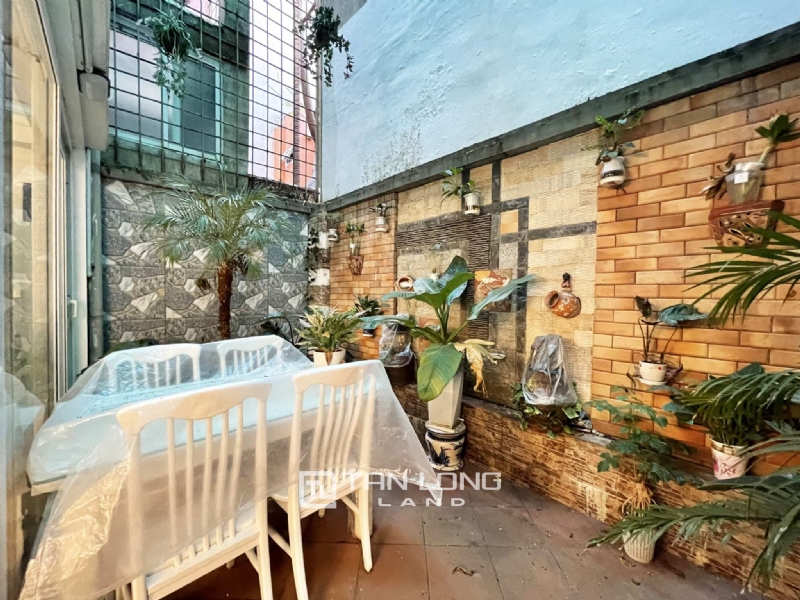 Nice garage house for rent in Au Co, Tay Ho, Hanoi 11