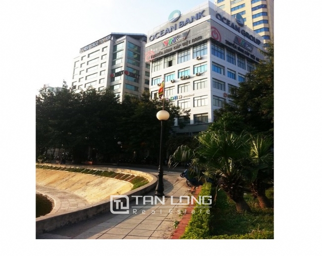 Nice office in Nguyen Chi Thanh street, Ba Dinh dist for lease 1