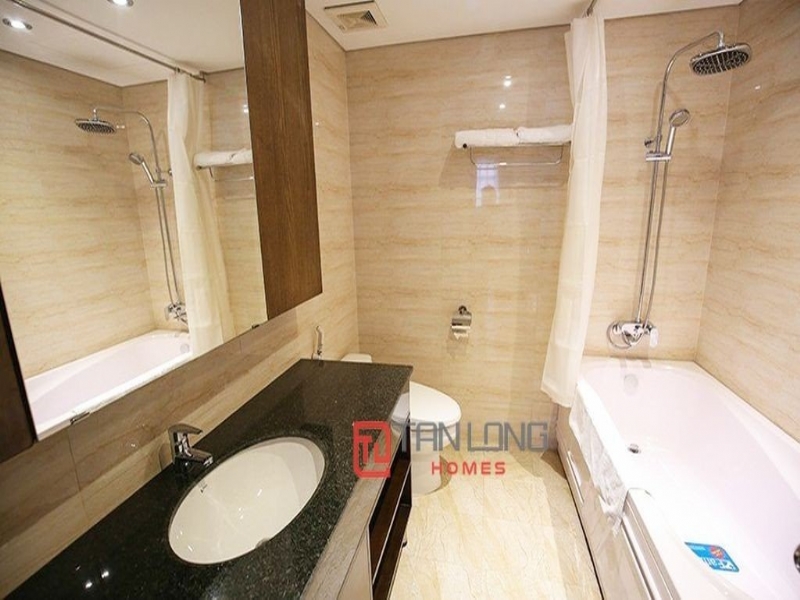 Nice service apartment 3 bedrooms in Kim Ma street for rent. 1