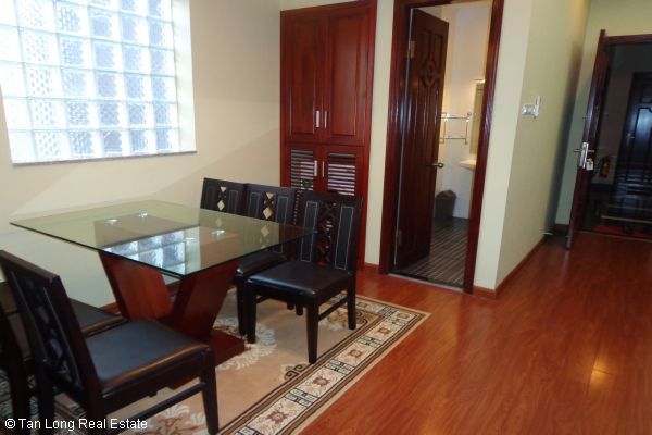 Nice serviced apartment with 2 bedrooms for lease in Cau Dat street 4