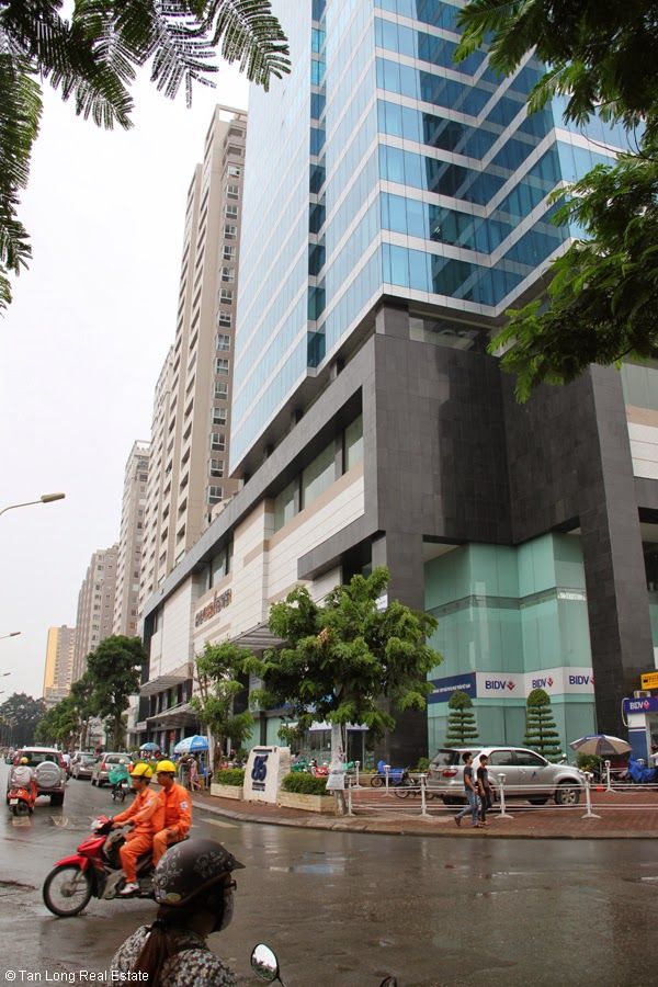 Office space for rent in Hapulico Center on Vu Trong Phung street, Thanh Xuan district 4