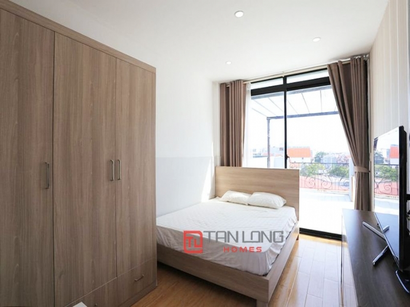Pretty one bedroom service apartment in Au Co street for rent. 1
