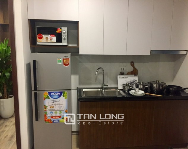 Serviced apartment for rent on Tran Quoc Hoan street 3