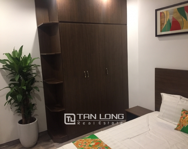 Serviced apartment for rent on Tran Quoc Hoan street 4