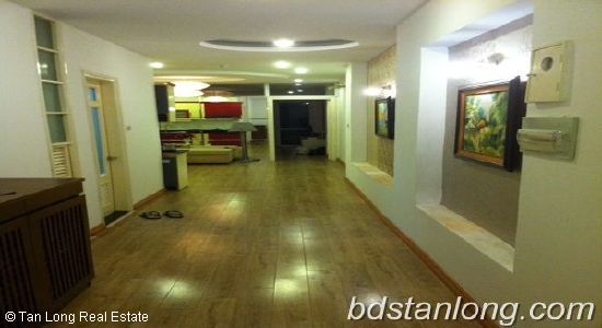 Serviced apartment in Dong Da district for rent 3