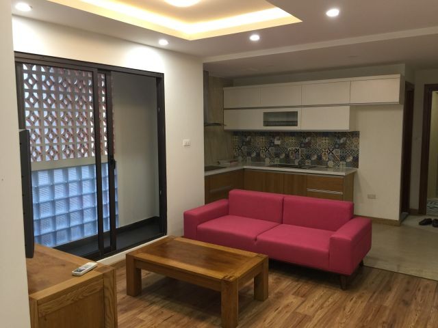 Serviced apartment in Tran Quoc Toan street, Hoan Kiem dist for lease 