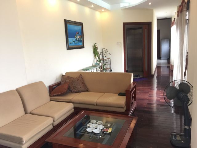 Serviced apartments in Hang Than street, Hai Ba Trung district, Hanoi for lease