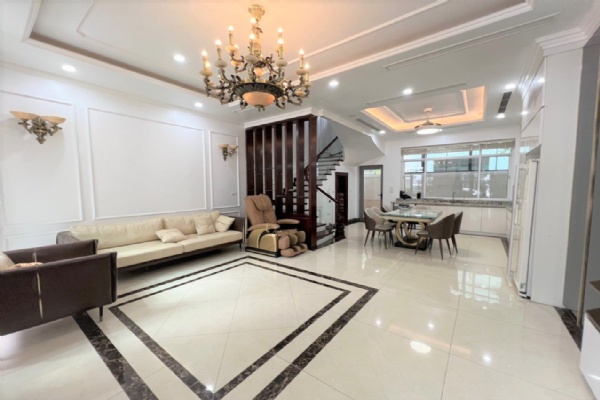 Silvery apartment for rent in Vinhomes The Harmony Long Bien