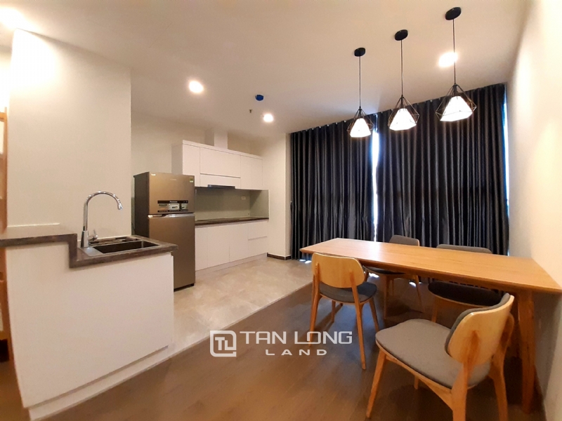 SPACIOUS 2 bedroom apartment for rent in Twin Tower, 265 Cau Giay 4