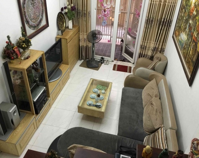 Spacious and modern 4 bedroom house for rent in Hai Ba Trung district 3
