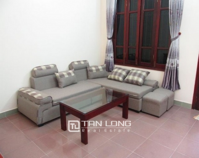 The house for rent on Tran Quoc Toan, Hoan Kiem 1
