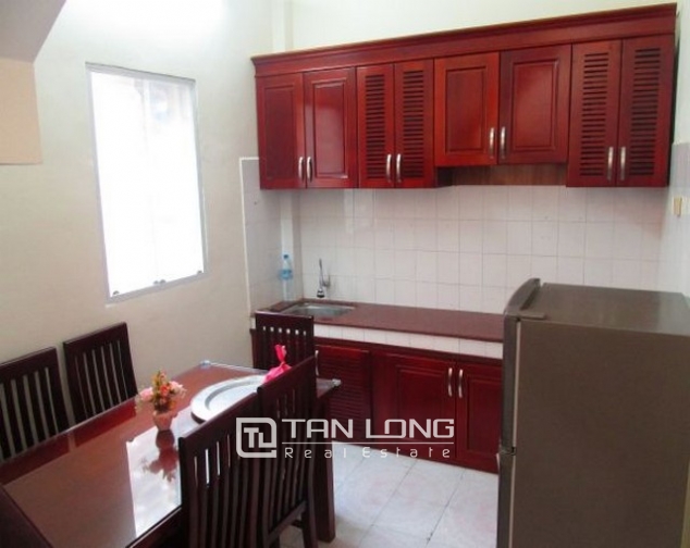 The house for rent on Tran Quoc Toan, Hoan Kiem 4
