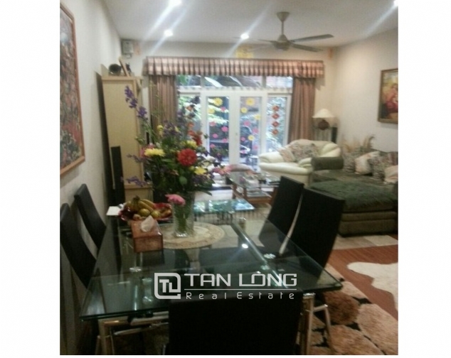 Well-apointed house in Van Ho street, Hai Ba Trung dist for lease 2