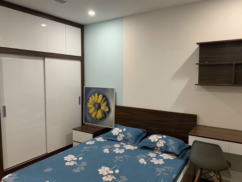 Well-furnished apartment for rent in Sunshine City Ciputra 12